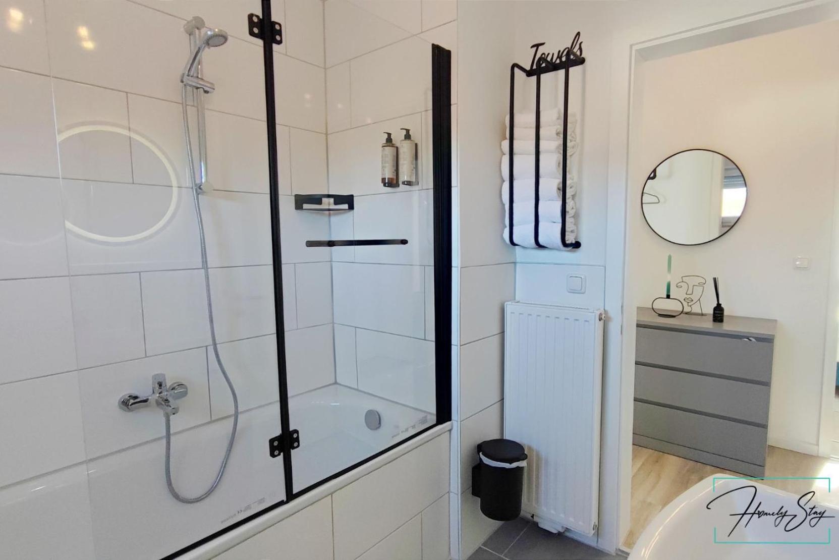 Homely Stay - Urban Oasis Apartments Moosburg an der Isar Εξωτερικό φωτογραφία